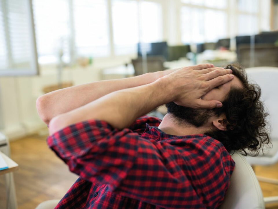 Estrés crónico: causas, síntomas y cómo tratarlo con apoyo profesional