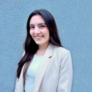 Monserrat Reyes, Psicología Adultos y adolescente